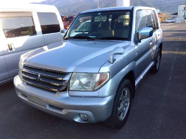 パジェロイオ1.8 アクティブフィールドエディション 4WD