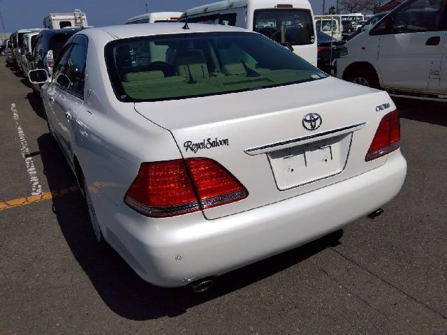 クラウン3.0 ロイヤルサルーン