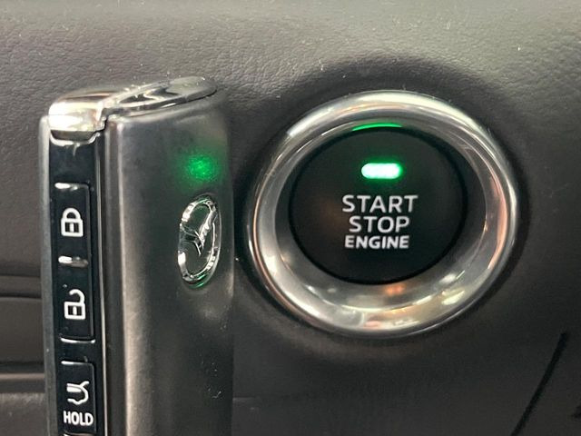 �y�A�h�o���X�g�L�[�z�J�o����|�P�b�g�ɓ��ꂽ�܂܂ł��h�A�̎{���E�������\�ȃX�}�[�g�L�[�𑕔��B�G���W���̃I���E�I�t�����J�M�����o���K�v����������Ƃ��Ă��֗��ł���