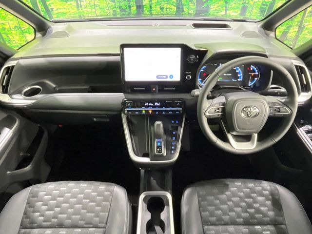 ヴォクシー1.8 ハイブリッド S-Z