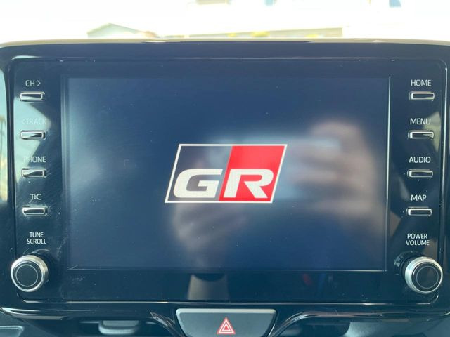 �y�i�r�@�\�t���f�B�X�v���C�I�[�f�B�I�z�i�r�@�\���ڂ̑��A�������̃X�}�[�g�t�H���ƘA�g���āA�i�r��bluetooth�ł̉��y�Đ����\�ł���f�U�C���͂�����񑀍쐫���ǍD!