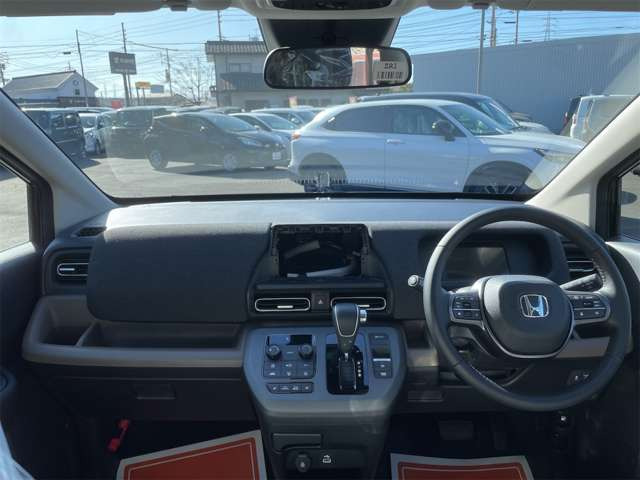 フリード1.5 e:HEV エアー EX