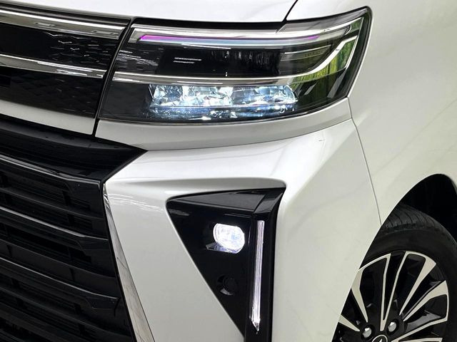 �yLED�w�b�h���C�g�z���V����ԑ��s�����ǍD�Ȏ��E���m�ۂ����S���ĉ^�]�ł��鍂�P�xLED�w�b�h���C�g�𑕔�!�_�����x�������A����d�͂��}�����Ă��܂��B