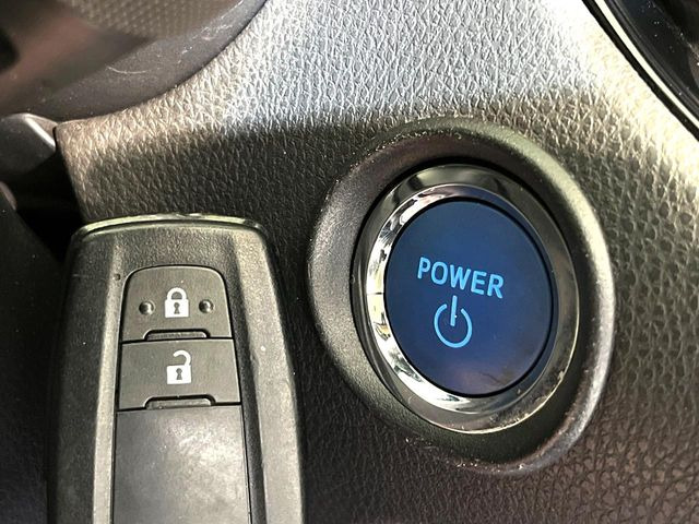 �y�X�}�[�g�L�[�z�J�o����|�P�b�g�ɓ��ꂽ�܂܂ł��h�A�̎{���E�������\�ȃX�}�[�g�L�[�𑕔��B�G���W���̃I���E�I�t�����J�M�����o���K�v����������Ƃ��Ă��֗��ł���