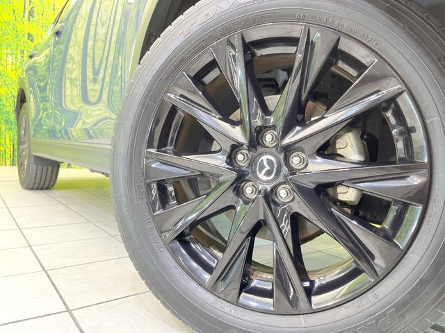 �y�O���[�h��p����19�C���`�A���~�z�C�[���z�f�U�C�����̍��������A���~�z�C�[���𑕒����Ă���܂��B�e��ЊO�A���~�z�C�[����A�X�^�b�h���X�^�C�����戵�����Ă���܂��B���񂲑��k����������