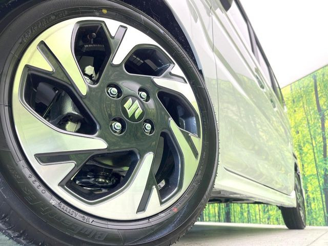 �y����15�C���`�A���~�z�C�[���z�O�ςɃ}�b�`���������A���~�z�C�[���𑕒����Ă���܂��B�e��ЊO�A���~�z�C�[����A�X�^�b�h���X�^�C�����戵�����Ă���܂��B���񂲑��k����������