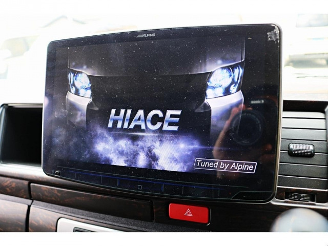 ハイエース2.7 GL ロング ミドルルーフ 4WD