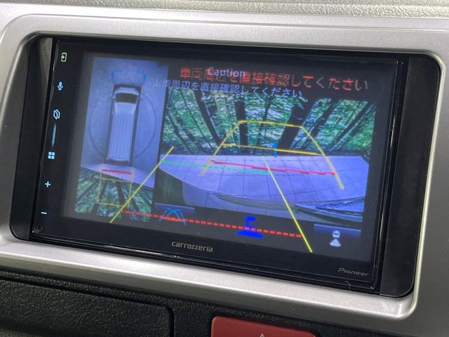 �y�p�m���~�b�N�r���[���j�^�[�z��p�̃J�����ɂ��A�ォ�猩���낵���悤�Ȏ��_��360�x�N���}�̎��͂��m�F���邱�Ƃ��ł��܂������p�������m�F���₷���A�����ꏊ�ł̐؂�Ԃ��⒓�Ԃ��X���[�Y�ɍs���܂��B