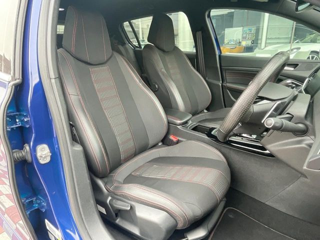 ●シートの使用感:破れ・へたりも少なく、ご覧の通りきれいな状態を維持しております。また、室内クリーニング・コーティングもご用命いただけます。