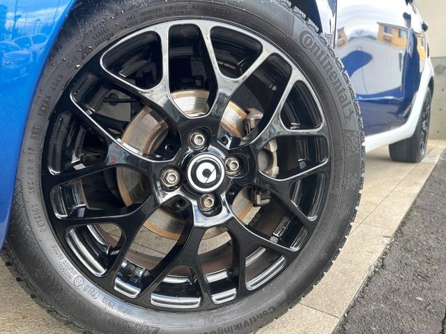 ��16�C���`�A���~�z�C�[��:�A���ԂȂ�ł͂̑�z����������x����z�C�[���Ƒ����ł�!���{�Ԃ̑���Ɋ���Ă�����ɂ����Б̊����Ē��������قǁA�������x���ł܂Ƃ܂��Ă��܂�!