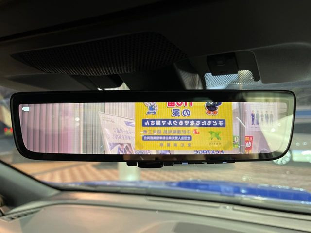 �y�X�}�[�g�����r���[�~���[�z��Ȃ̑傫�ȉו��⓯��҂Ō�����m�F���Â炢���ł����S!�J�������B�e�����ԗ�����̉f�������[���~���[���ɕ\���B�N���A�Ȏ��E�ŏ󋵂̊m�F���\�ł�!