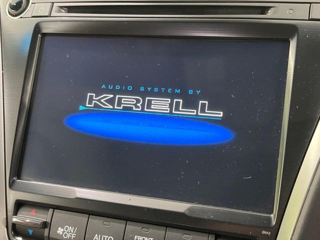 �y���[�J�[�����i�r�z�C���e���A�ɗn�����ރX�^�C���b�V���ȁu��p�݌v�v���[�J�[�i�r�𑕔��􎋔F���⑀�쐫�ȂǊ�{���\�ɂ��D��A���㎿�ȃJ�[���C�t�����y���݂��������܂��B