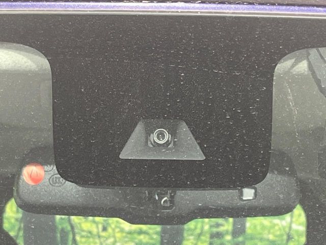 �y�C���e���W�F���g�G�}�[�W�F���V�[�u���[�L�z�t�����g�J�����őO���̎ԗ�����s�҂����m�B�Փ˂������Ȏ��͏Փ˔�Q�y���u���[�L���쓮�A�Փˉ�����T�|�[�g�B�����S�Ƀh���C�u�����y���݂��������܂��B