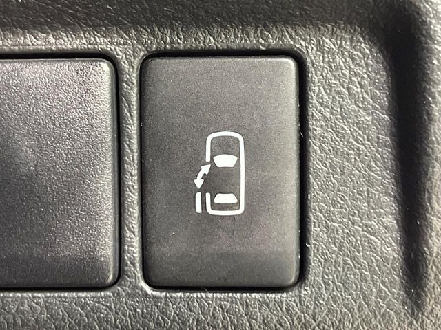 �y�p���[�X���C�h�h�A�z�X�}�[�g�L�[��^�]�Ȃ̃X�C�b�`�ŃX���C�h�h�A�̊J���\���d��������͂����ăh�A���J����K�v�������A���������q�l�ł��A�d���ו��������Ă��鎞�����N�ɊJ���߂ł��܂���