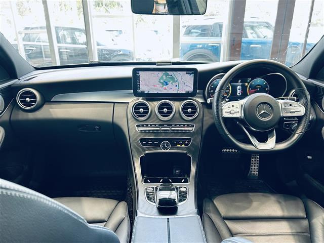CクラスC220d アバンギャルド AMGライン
