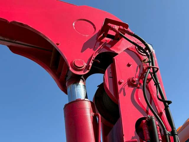 最寄り駅は岩舟駅or静和駅になります。