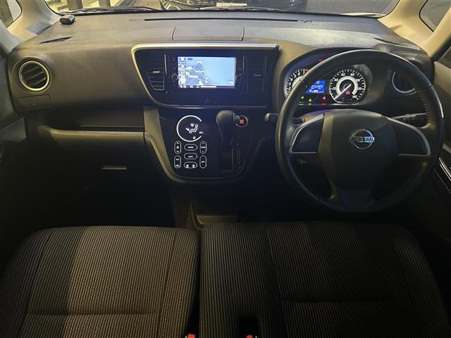 デイズルークスハイウェイスター S アンシャンテ 助手席スライドアップシート 4WD