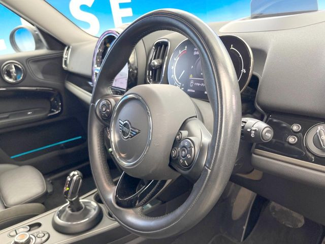 ���n���h�����̃X�������Ȃ��A���ꂢ�ȏ�Ԃ��ێ����Ă���܂��B�e�X�C�b�`���̓�����m�F�ς݂ł��B