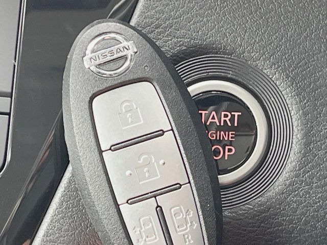 �y�C���e���W�F���g�L�[�z�J�o����|�P�b�g�ɓ��ꂽ�܂܂ł��h�A�̎{���E�������\�ȃX�}�[�g�L�[�𑕔��B�G���W���̃I���E�I�t�����J�M�����o���K�v����������Ƃ��Ă��֗��ł���