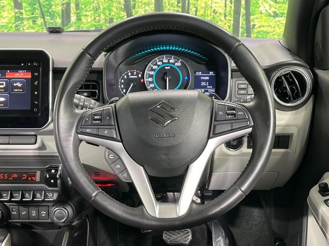 �y�����v�����X�e�A�����O�z�㎿�Ȋv���g�p���邱�ƂŁA��ɂ����������݂ƂĂ��^�]���₷���n���h���ł���