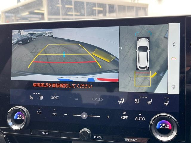 �y�p�m���~�b�N�r���[���j�^�[�z��p�̃J�����ɂ��A�ォ�猩���낵���悤�Ȏ��_��360�x�N���}�̎��͂��m�F���邱�Ƃ��ł��܂������p�������m�F���₷���A�����ꏊ�ł̐؂�Ԃ��⒓�Ԃ��X���[�Y�ɍs���܂��B