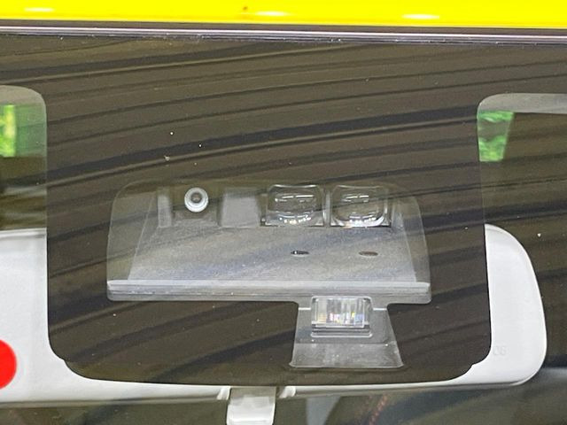 �y�X�Y�L �Z�[�t�e�B�T�|�[�g�z���s���ɑO���̎ԗ�����F�����A�Փ˂������Ȏ��͌x��ƃu���[�L�ŏՓˉ���Ɣ�Q�y�����A�V�X�g�B�����S�Ƀh���C�u�����y���݂��������܂��B