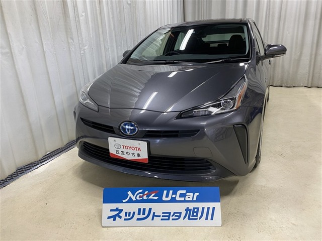 プリウス1.8 S E-Four 4WD