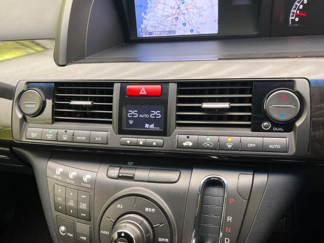 �y�I�[�g�G�A�R���z��x���D�݂̉��x�ɐݒ肷��΁A�ԓ��̉��x�����m�����ʂ≷�x�������Œ����B����&hellip;����&hellip;�Ɖ��x���X�C�b�`���������K�v�͂���܂���B���K�Ȏԓ���Ԃɂ͕K�{�̋@�\�ł��ˁ�