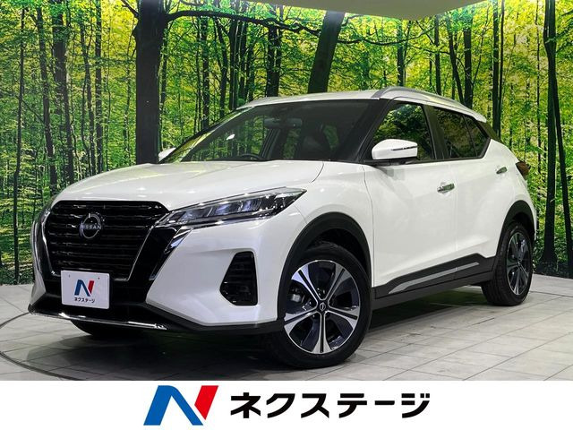 キックス（日産）X FOUR 中古車画像