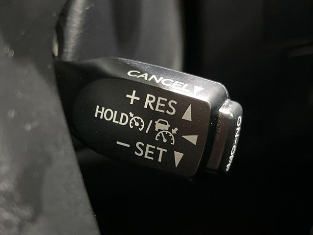 �y���[�_�[�N���[�Y�R���g���[���z�������H�ł̒��������s���y��!!�����ő��x��ۂN���[�Y�R���g���[�����A�Փˌy���V�X�e���ƘA�g���A�O���̎ԗ������m���ĎԊԂ�ۂ悤�ɑ��x���߂��Ă���܂�!!