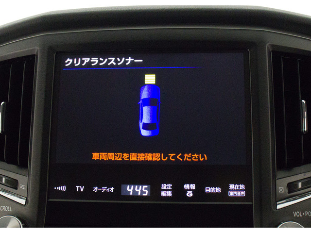 クリアランスソナーが付いています!フロント&リアにセンサーがあり、障害物に近づくと警告音が鳴りドライバーへお知らせ!すごく便利な人気装備です!!