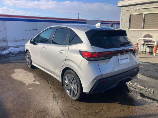 ノート1.2 X FOUR 4WD