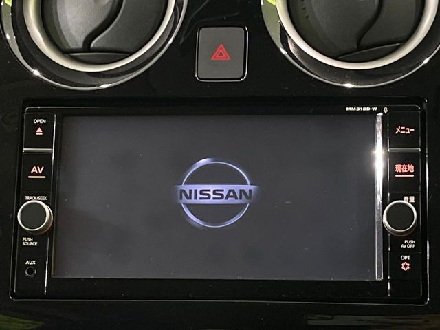 �y�����i�r�z�l�C�̏����i�r�𑕔��B�I�[�f�B�I�@�\���[�����Ă���ABluetooth�ڑ�����΂������̃X�}�z��MP3�v���C���[�̉��y���Đ��\!�����̉^�]������Ɋy�����Ȃ�܂�!!