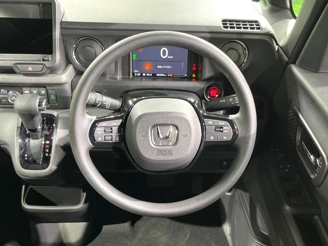 �y�X�e�A�����O�X�C�b�`�z�^�]���A�O������ڐ������炷���ƂȂ��A�I�[�f�B�I���̑��삪�\�ȕ֗��@�\!���S&���K�ȃh���C�u�����o���Ă���܂���