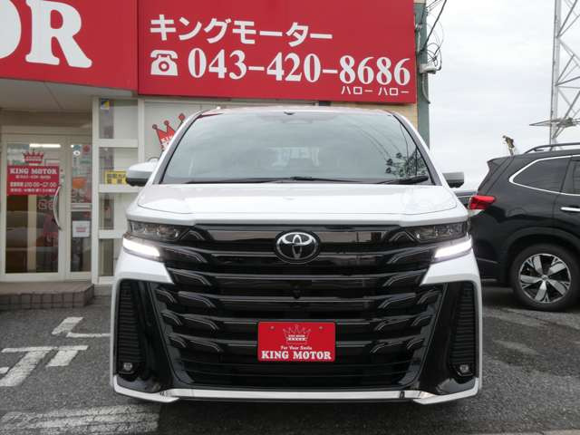 セール実施中!!格安にてボディーコーティングも行います!プロの職人さんによる匠の技で車本来の輝きを引き出します!