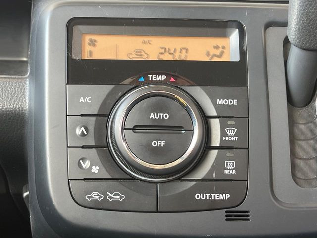 �y�I�[�g�G�A�R���z��x���D�݂̉��x�ɐݒ肷��΁A�ԓ��̉��x�����m�����ʂ≷�x�������Œ����B����&hellip;����&hellip;�Ɖ��x���X�C�b�`���������K�v�͂���܂���B���K�Ȏԓ���Ԃɂ͕K�{�̋@�\�ł��ˁ�