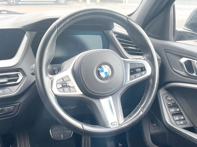 ���n���h�����̃X�������Ȃ��A���ꂢ�ȏ�Ԃ��ێ����Ă���܂��B�e�X�C�b�`���̓�����m�F�ς݂ł��B