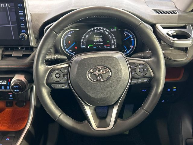 �y�����v�����X�e�A�����O�z�㎿�Ȋv���g�p���邱�ƂŁA��ɂ����������݂ƂĂ��^�]���₷���n���h���ł���