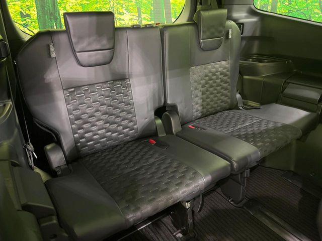 3��ڃV�[�g�͂�������ԗǍD����l�ł��������ƍ����Ē����܂��̂ŁA��l���ł̂��o���������N���N�ł��􂲉Ƒ��ŁA�C�̒m�ꂽ���ԂŁA�h���C�u�ɍs���̂��y���݂ł��ˁ�