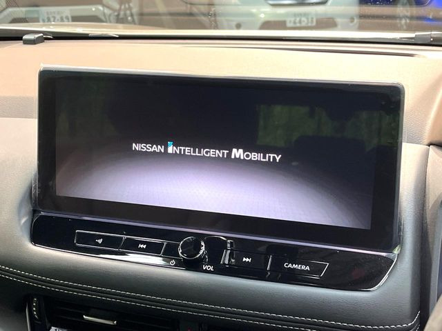 �y���ʃi�r�z�l�C�̑�^12.3�C���`�i�r�𑕔��B���݊��̂�����ʂ̓C���p�N�g��!�i�r���p���̃}�b�v�\���͌��₷���A�e���r��DVD�͗Տꊴ���A�b�v!�����̃h���C�u���O�b�Ɗy�����Ȃ�܂���