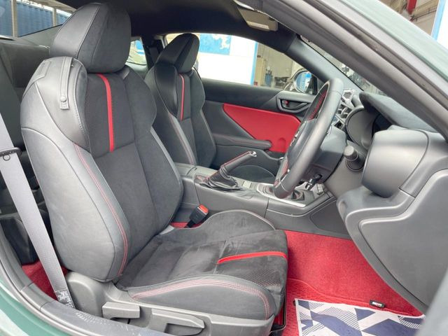 �^�]�ȃV�[�g���͎g�p�������Ȃ��A�ǍD�ȏ�ԂƂȂ��Ă��܂��B���J�Ɏg���Ă������Ƃ��悭�킩��܂��ˁB