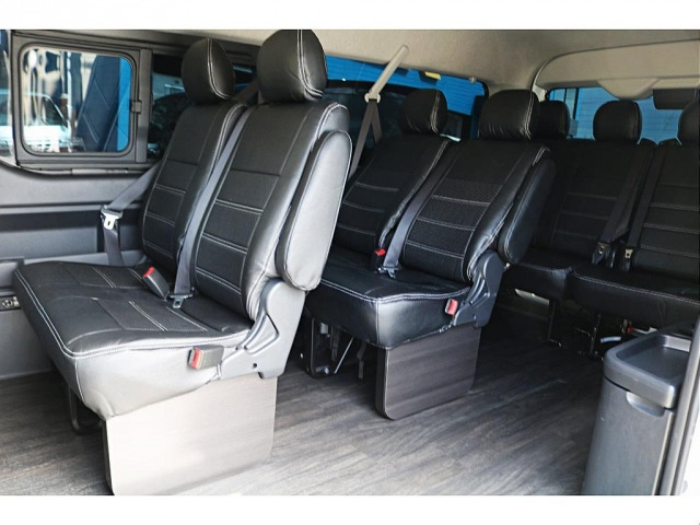 ハイエース2.7 GL ロング ミドルルーフ 4WD