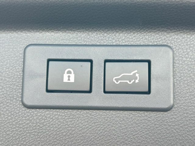 �y�p���[�o�b�N�h�A�z�X�}�[�g�L�[��^�]�Ȃ̃{�^�������������Ń��A�Q�[�g�������ŊJ���܂�!�ו��������Ă��鎞��A�����ʒu�ɂ���o�b�N�h�A��߂�ۂɕ֗��ȋ@�\�ł���