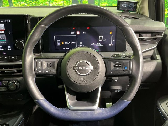 �y�����v�����X�e�A�����O�z�㎿�Ȋv���g�p���邱�ƂŁA��ɂ����������݂ƂĂ��^�]���₷���n���h���ł���