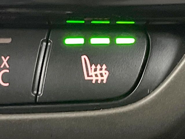 ���t�����g�V�[�g�q�[�e�B���O:�^�]�ȁE����ȋ��ɎO�i�K�Œ��߂��\�ȃV�[�g�q�[�^�[�𑕔����Ă���܂��B�G�߂��킸���K�ɂ��g�p���������܂��B