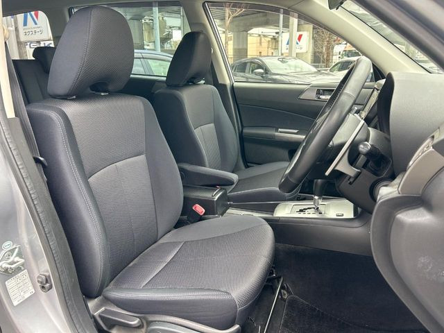 �^�]�Ȃ܂��ɂ͏\���ȃX�y�[�X������A�啿�ȕ��ł��������^�]���Ă�����������ł��B