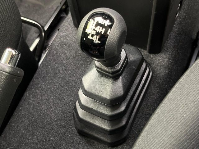 ジムニーシエラ1.5 JC 4WD