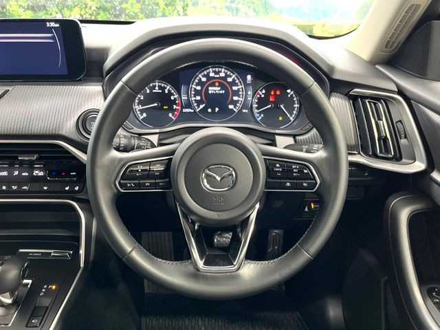 �y�����v�����X�e�A�����O�z�㎿�Ȋv���g�p���邱�ƂŁA��ɂ����������݂ƂĂ��^�]���₷���n���h���ł���