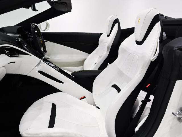 ローマスパイダーF1 DCT