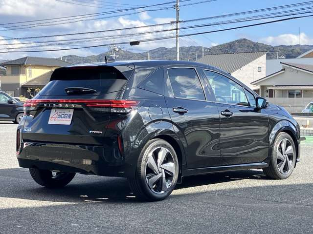 ノートオーラ1.2 G レザーエディション